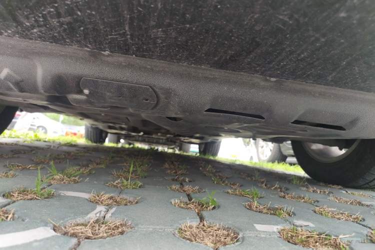 Used Jeep Cherokee 2017 2.4L Leading Edition Chassis Front