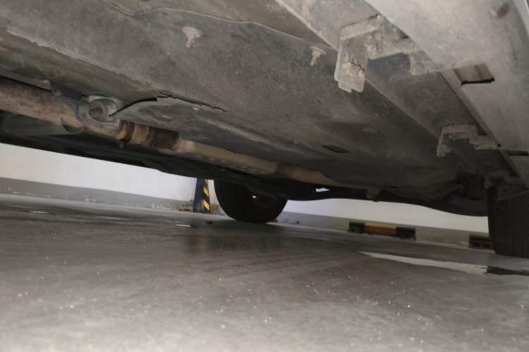 Used Jeep Cherokee 2017 2.4L Leading Edition Chassis Front Left
