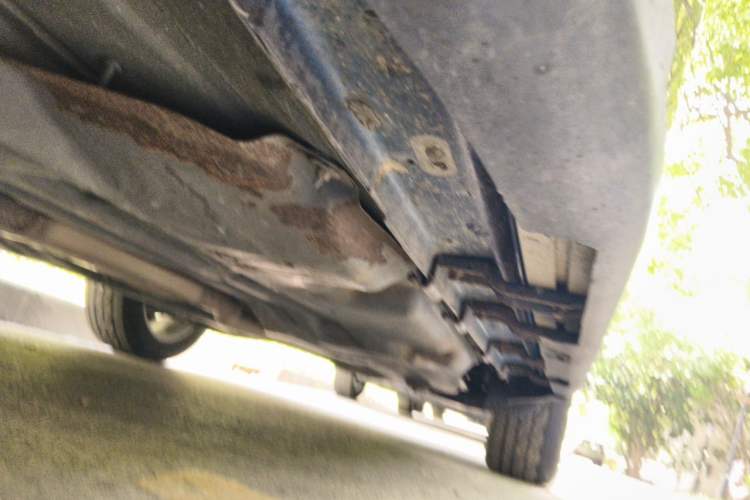 Used Jeep Cherokee 2017 2.4L Professional Smart Edition Chassis Front Left