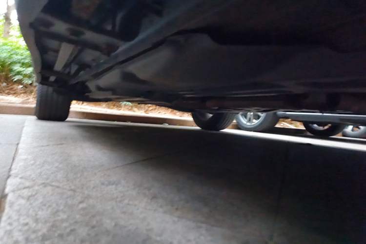 Used Jeep Cherokee 2017 2.0L Superior Edition Chassis Front Right