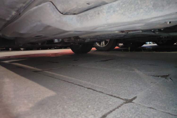 Used Jeep Cherokee 2017 2.0L Superior Edition Chassis Rear Left