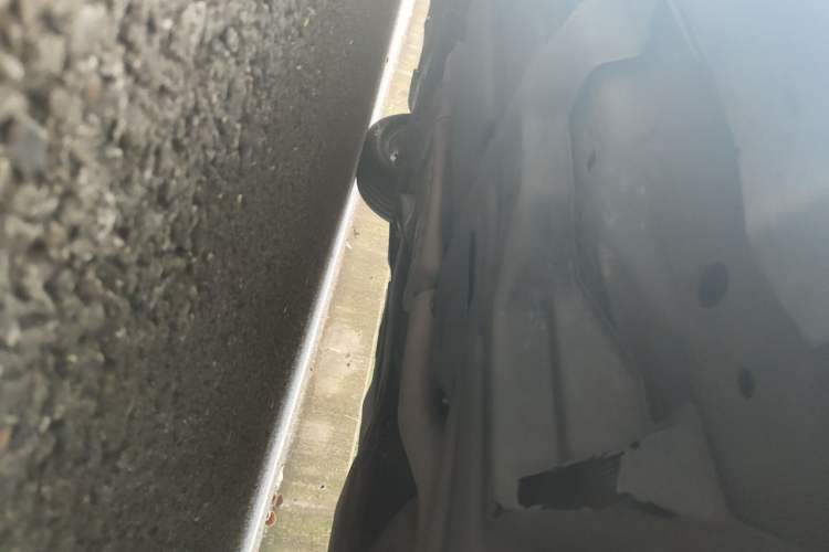 Used Jeep Cherokee 2017 2.0L Superior Edition Chassis Rear Left