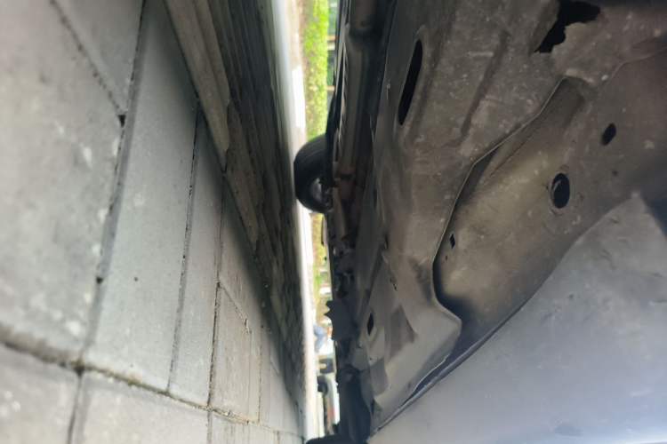 Used Jeep Cherokee 2017 2.0L Superior Edition Chassis Rear Right