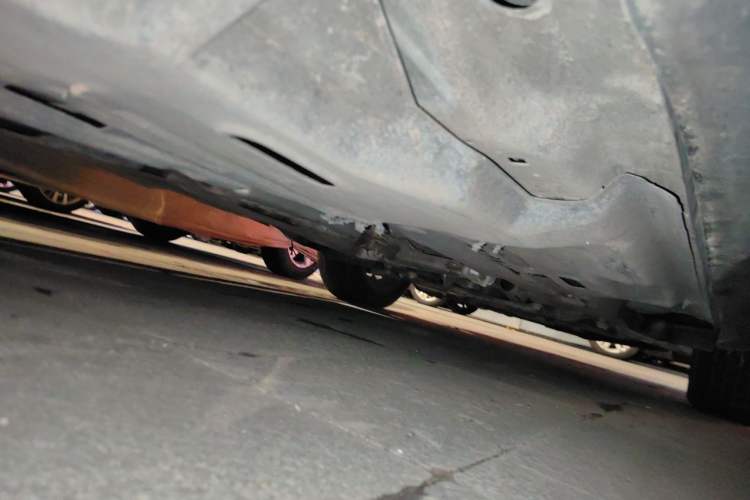 Used Jeep Cherokee 2017 2.0L Superior Edition Chassis Rear Right