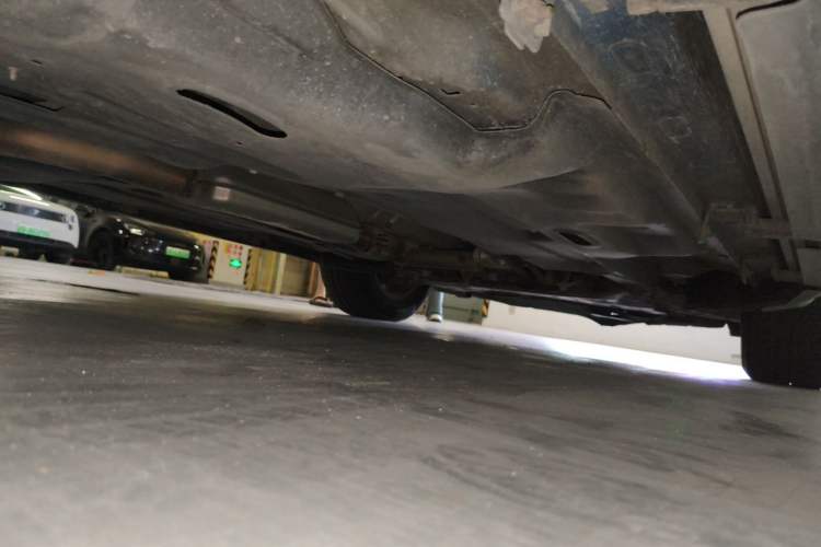 Used Jeep Cherokee 2017 2.4L Leading Edition Chassis Rear Right