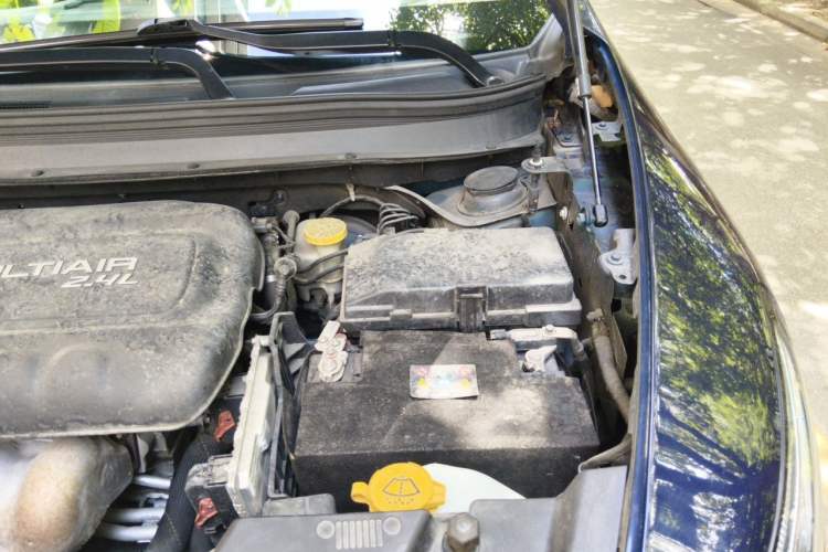 Used Jeep Cherokee 2017 2.4L Professional Smart Edition Engine Bay Left