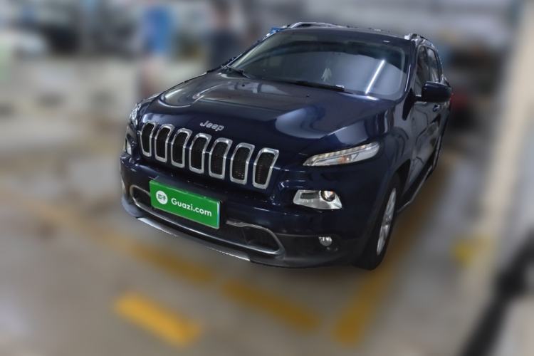 Used Jeep Cherokee 2017 2.4L Leading Smart Edition Guazi used car, China used car export, Used car for sale, Used cars, Cheapest cars for sale