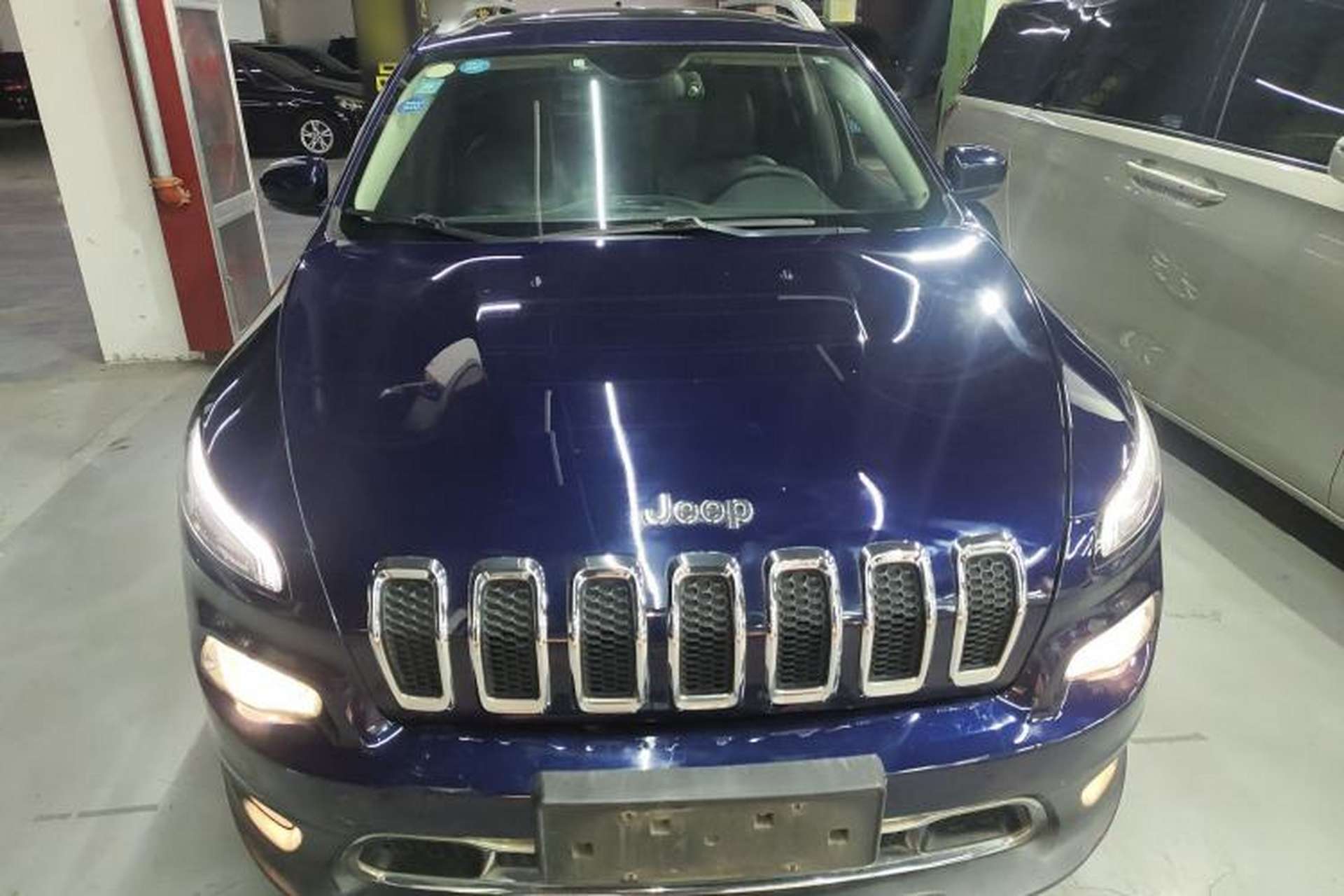 Used Jeep Cherokee 2017 2.0L Superior Edition Exterior 1