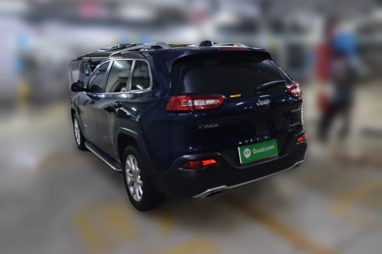 Used Jeep Cherokee 2017 2.4L Leading Smart Edition Exterior 3