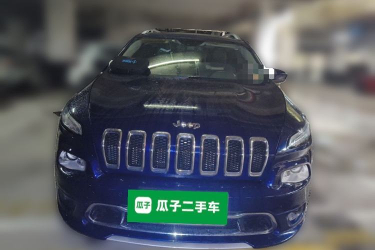 Used Jeep Cherokee 2017 2.4L Superior Edition Front