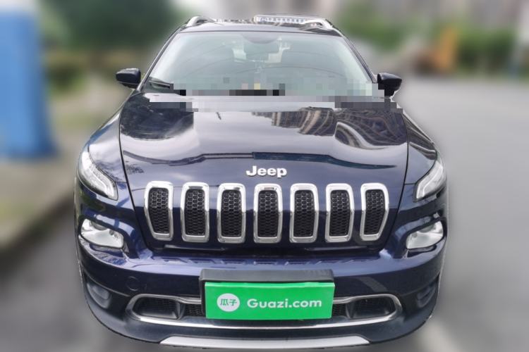 Used Jeep Cherokee 2017 2.0L Superior Edition Front