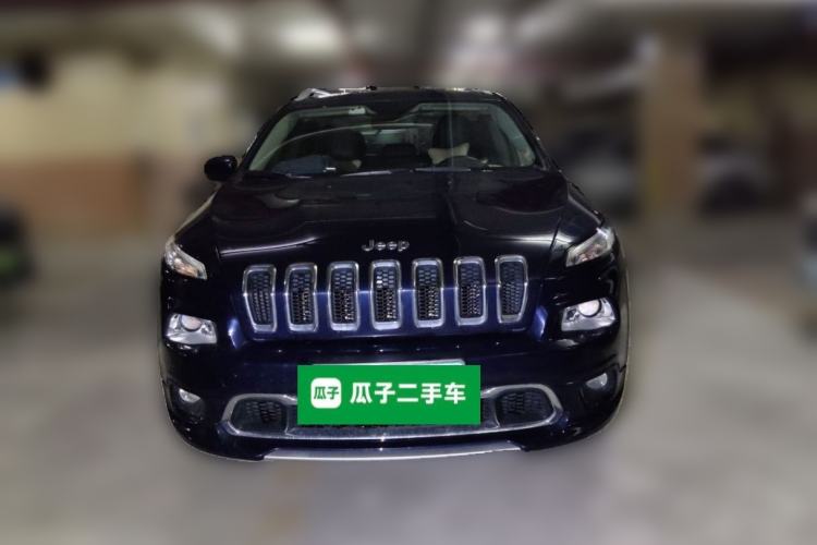 Used Jeep Cherokee 2017 2.4L Professional Smart Edition Front