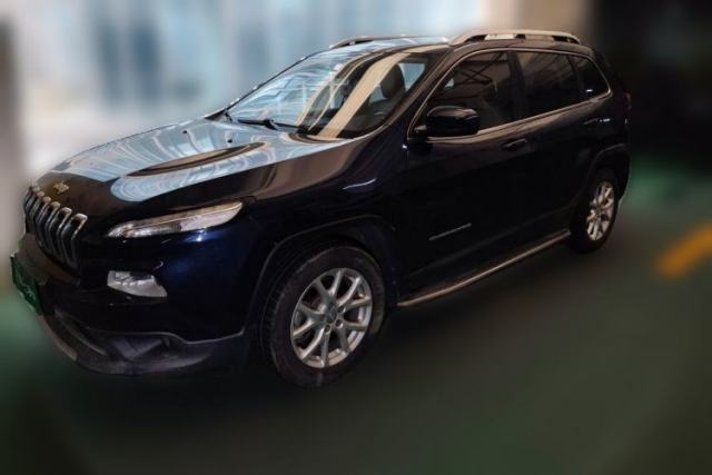 Used Jeep Cherokee 2017 2.0L Superior Edition