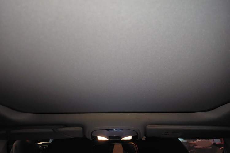Used Jeep Cherokee 2017 2.0L Superior Edition Headliner