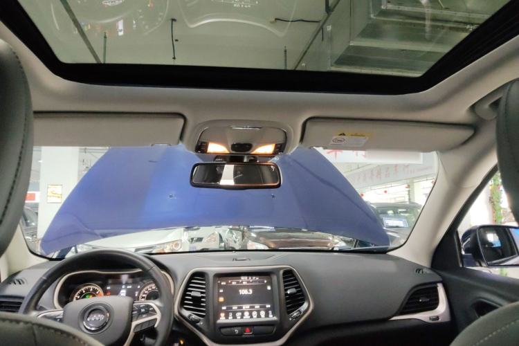 Used Jeep Cherokee 2017 2.0L Superior Edition Headliner