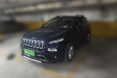 Used Jeep Cherokee 2017 2.0L Superior Edition