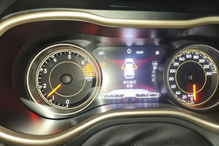 Used Jeep Cherokee 2017 2.0L Superior Edition Instrument Cluster