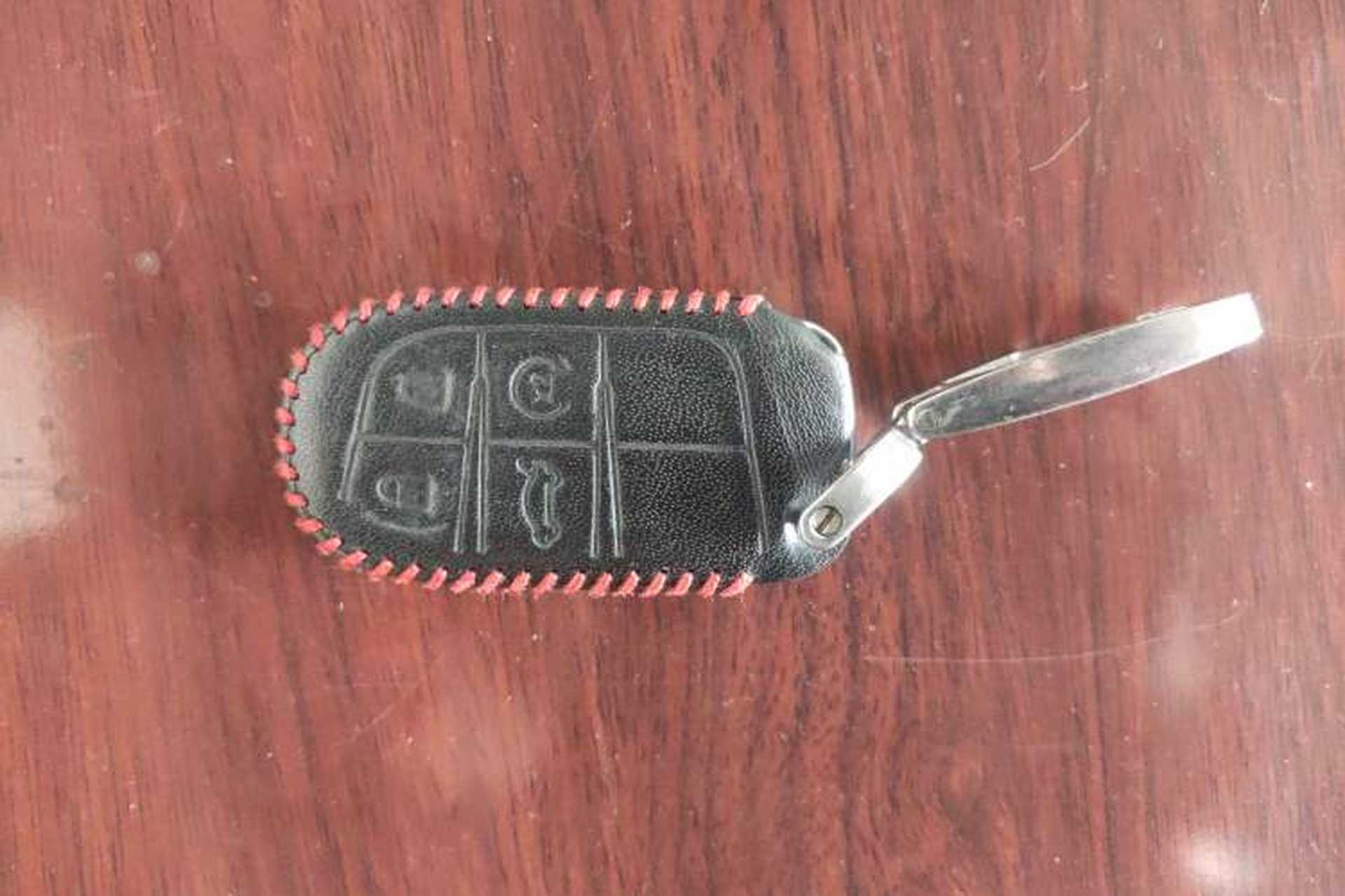 Used Jeep Cherokee 2017 2.0L Superior Edition Interior 1