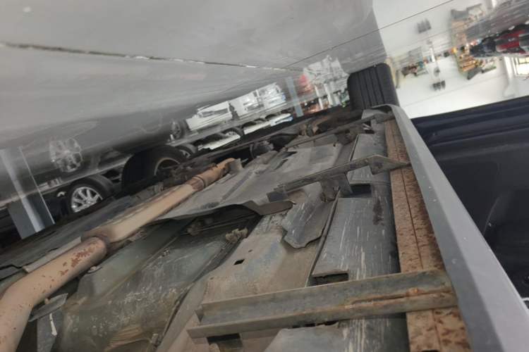 Used Jeep Cherokee 2017 2.0L Superior Edition Left Side Sill