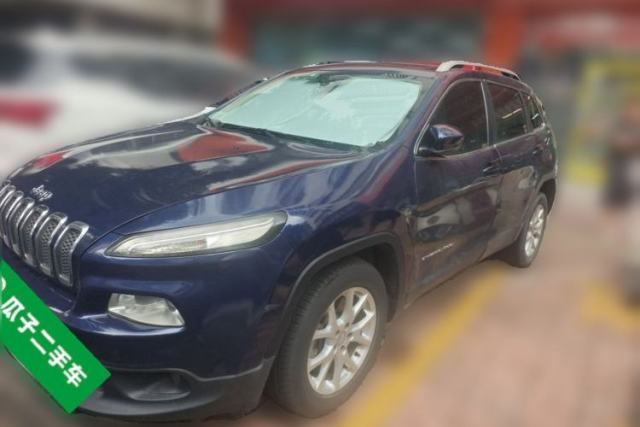 Used Jeep Cherokee 2017 2.0L Superior Edition