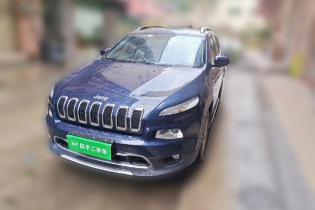 Used Jeep Cherokee 2017 2.0L Superior Edition