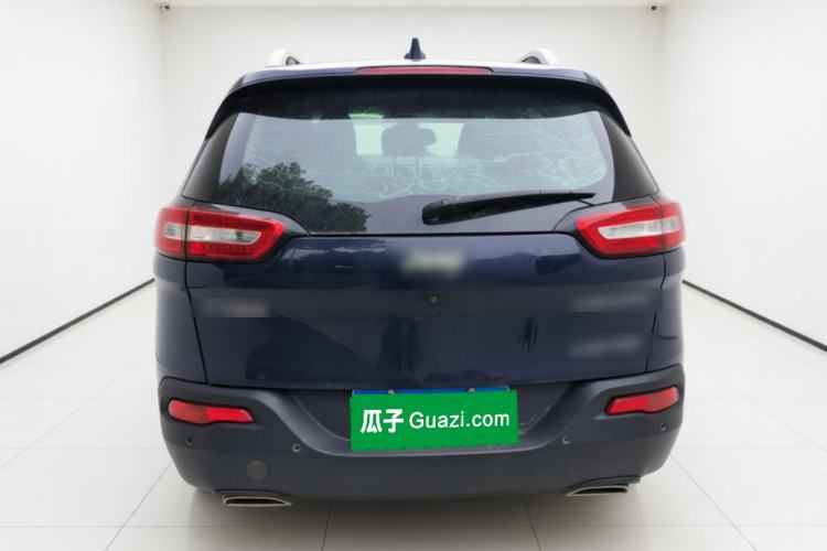 Used Jeep Cherokee 2017 2.0L Superior Edition Rear