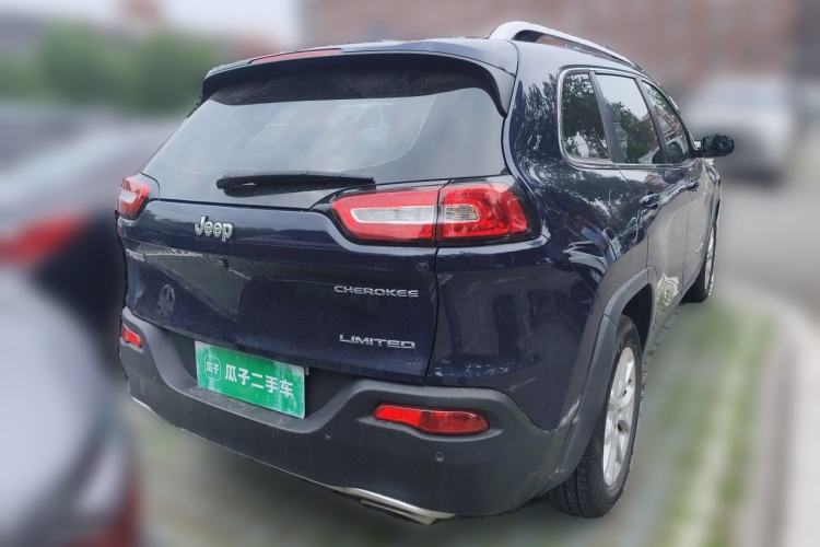 Used Jeep Cherokee 2017 2.4L Leading Edition Rear