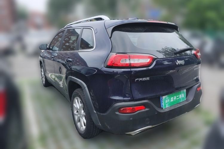 Used Jeep Cherokee 2017 2.4L Leading Edition Rear Left 45 Deg