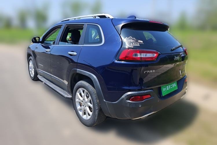 Used Jeep Cherokee 2017 2.0L Superior Edition Rear Left 45 Deg