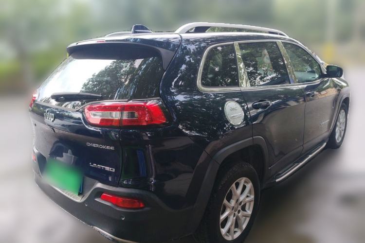 Used Jeep Cherokee 2017 2.4L Leading Smart Edition Rear Right 45 Deg