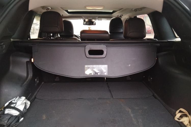 Used Jeep Cherokee 2017 2.0L Superior Edition Trunk