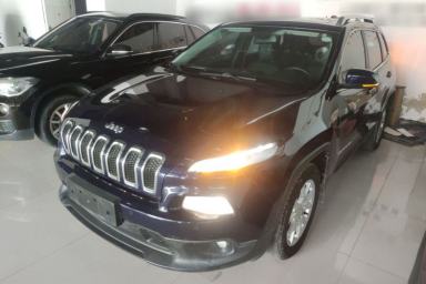 Used Jeep Cherokee 2017 2.0L Superior Edition