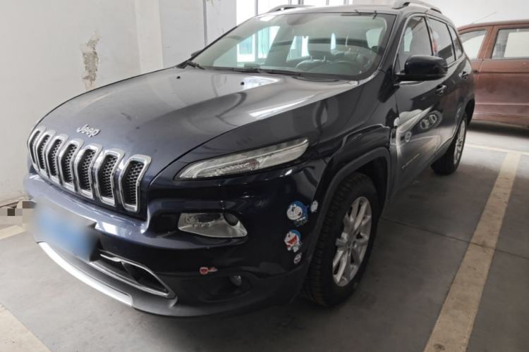 Used Jeep Cherokee 2017 2.0L Superior Edition Guazi used car, China used car export, Used car for sale, Used  cars, Cheapest cars for sale