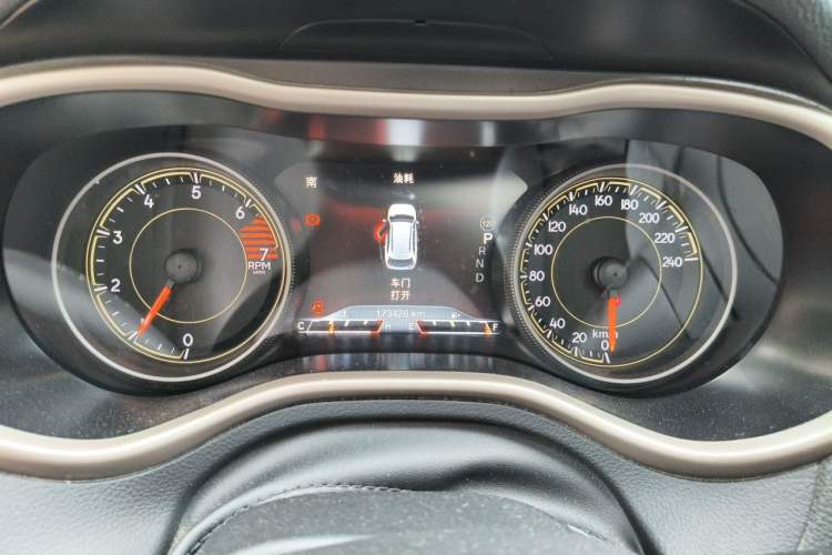 Used Jeep Cherokee 2017 2.0L Superior Edition Instrument Cluster
