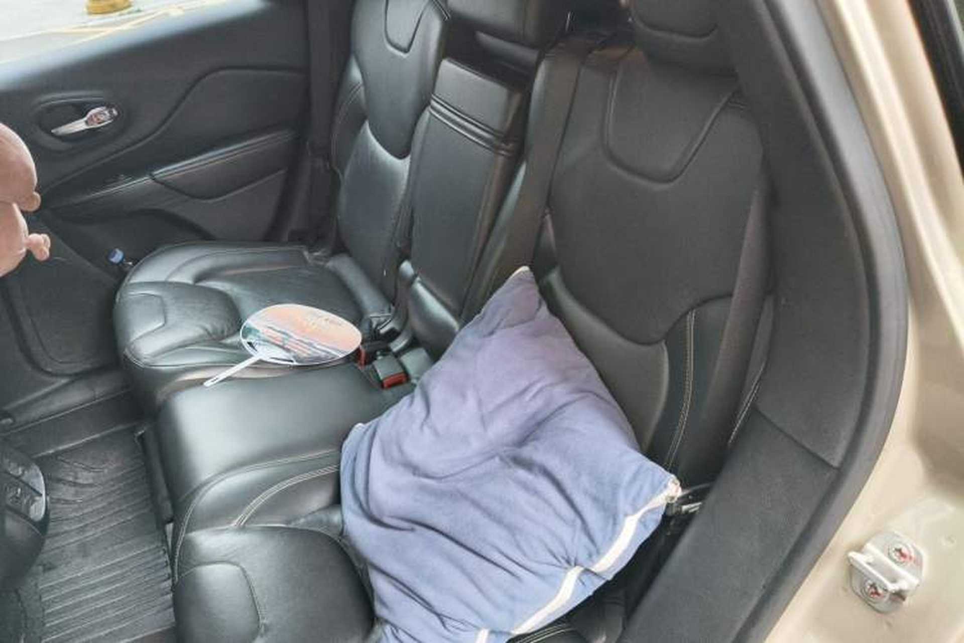 Used Jeep Cherokee 2017 2.0L Superior Edition Left Rear Seat