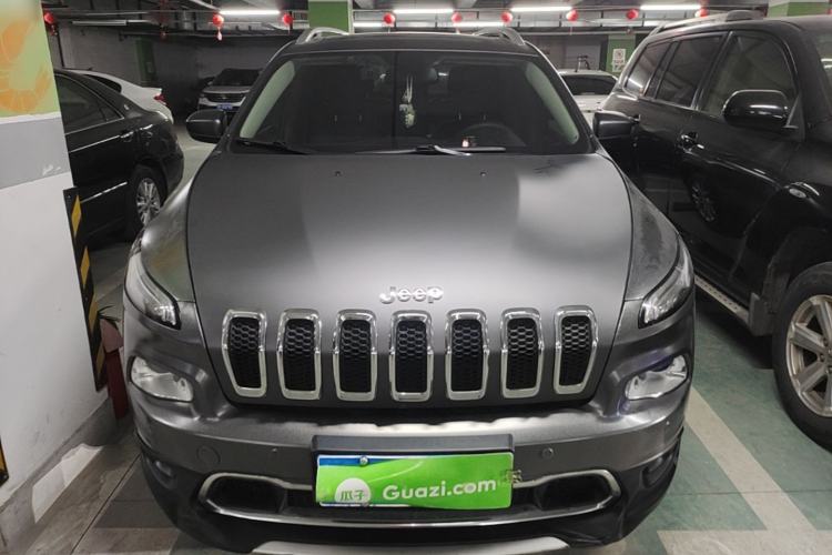 Used Jeep Cherokee 2017 2.4L Leading Smart Edition Front
