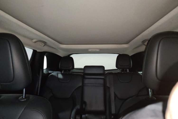 Used Jeep Cherokee 2017 2.0L Superior Edition Headliner