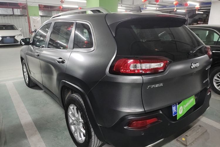 Used Jeep Cherokee 2017 2.4L Leading Smart Edition Rear Left 45 Deg