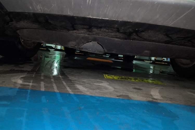 Used Jeep Cherokee 2017 2.0L Superior Edition Chassis Front