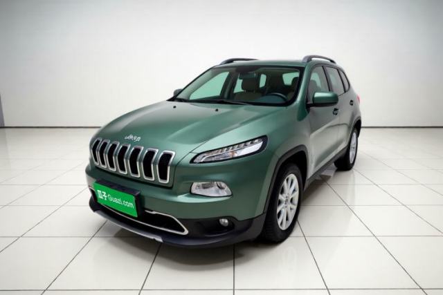 Jeep Cherokee 2017 2.0L Superior Edition usado