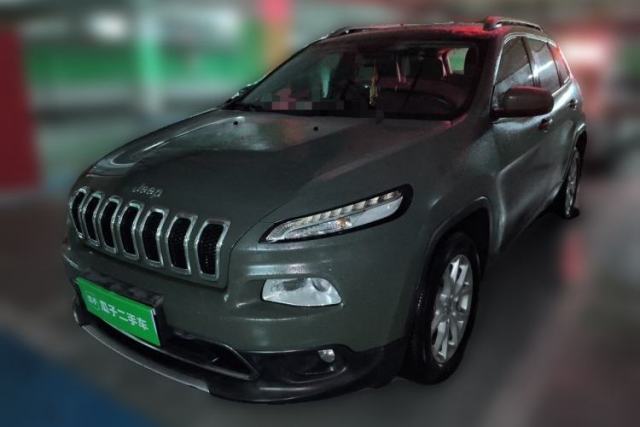 Used Jeep Cherokee 2017 2.0L Superior Edition
