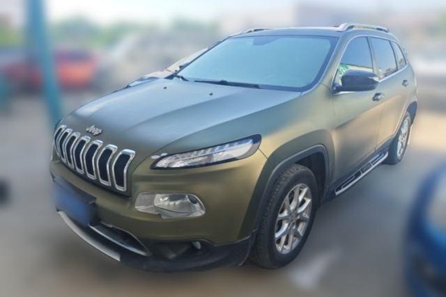 Used Jeep Cherokee 2017 2.0L Superior Edition
