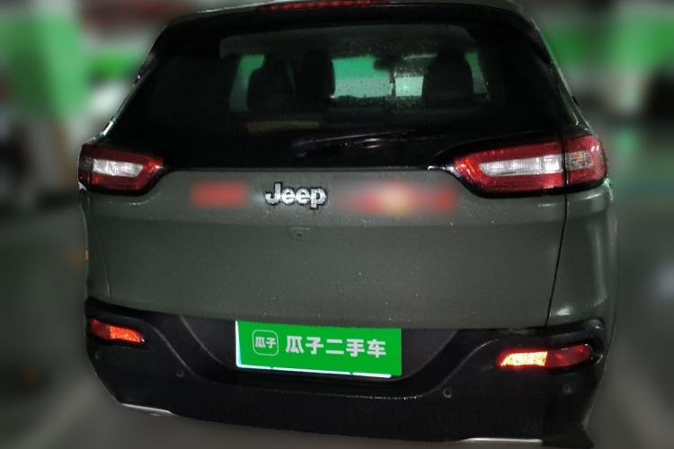 Used Jeep Cherokee 2017 2.0L Superior Edition Rear