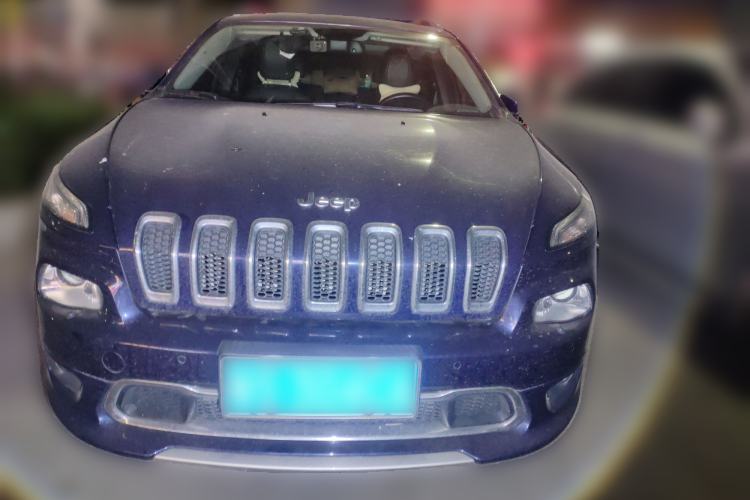 Used Jeep Cherokee 2017 2.4L Superior Edition Front