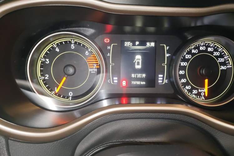 Used Jeep Cherokee 2017 2.4L Leading Edition Instrument Cluster
