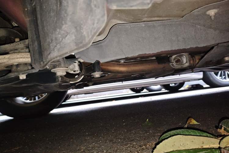 Used Jeep Cherokee 2017 2.0L Superior Edition Chassis Front Left