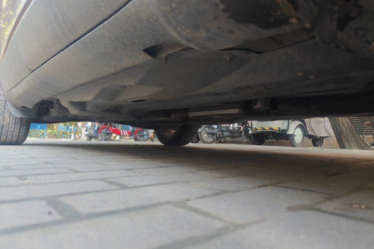 Used Jeep Cherokee 2017 2.0L Superior Edition Chassis Front Right