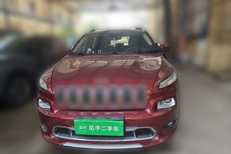 Used Jeep Cherokee 2017 2.4L Professional Smart Edition Front