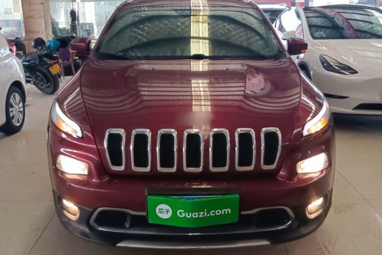 Used Jeep Cherokee 2017 2.4L Leading Edition Front