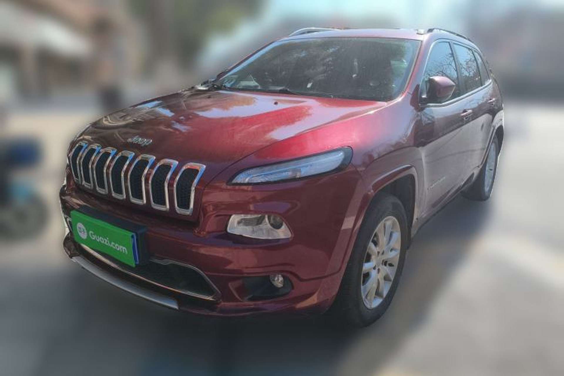 Used Jeep Cherokee 2017 2.4L Professional Smart Edition Front Left 45 Deg